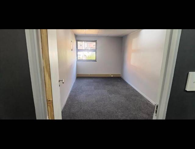BUSINESS PROPERTY TO RENT IN HAZELDEAN